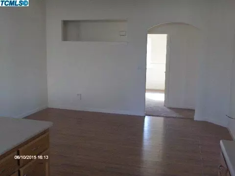 791 Monaco Dr, Lemoore, CA 93245 photo 6