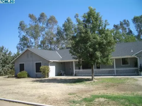 17233 Monreal Rd, Madera, CA 93636 photo 1