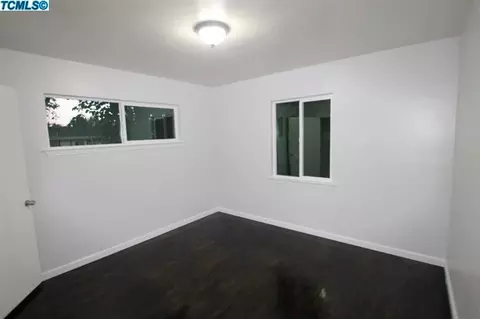 720 Estes Ave, Corcoran, CA 93212 photo 2
