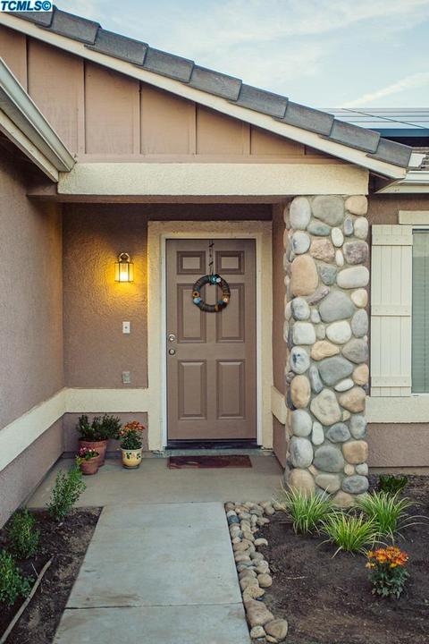 1812 E Mesa Ct, Visalia, CA 93292 photo 4