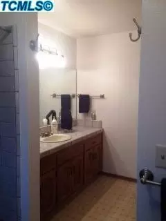 2031 E Harvard Ct, Visalia, CA 93292 photo 32