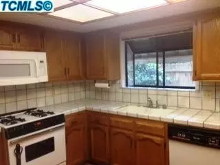 2031 E Harvard Ct, Visalia, CA 93292 photo 15