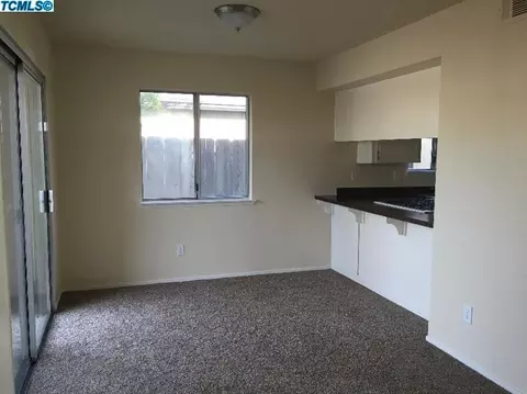 200 E Prospect Ave, Visalia, CA 93291 photo 5