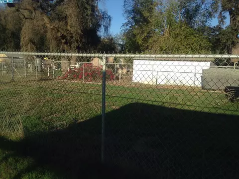 15436 Ivanhoe Dr, Visalia, CA 93292 photo 24