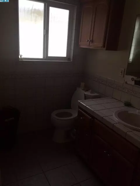 106 Bryant Ct, Exeter, CA 93221 photo 2