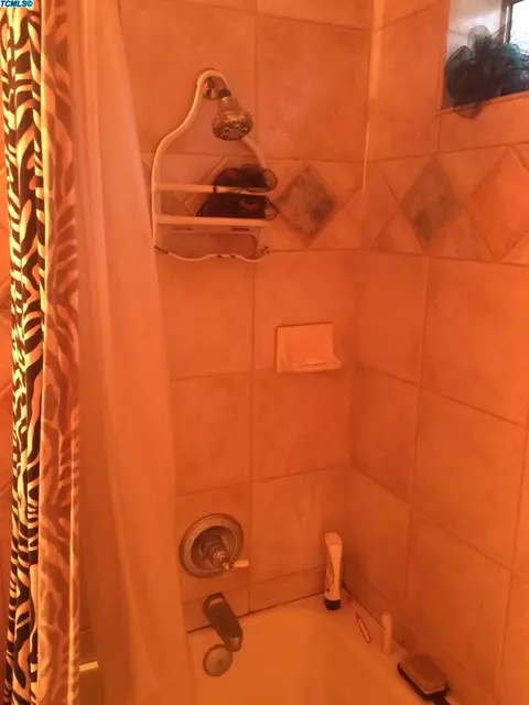 106 Bryant Ct, Exeter, CA 93221 photo 3