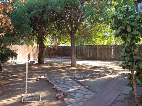 219 Dolores Ave, Exeter, CA 93221 photo 8