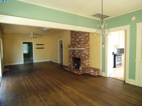 219 Dolores Ave, Exeter, CA 93221 photo 3