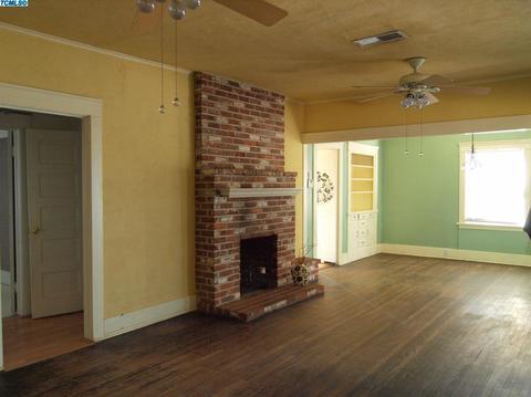 219 Dolores Ave, Exeter, CA 93221 photo 5