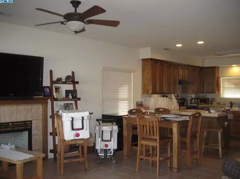 502 Glenn View Dr, Exeter, CA 93221 photo 9