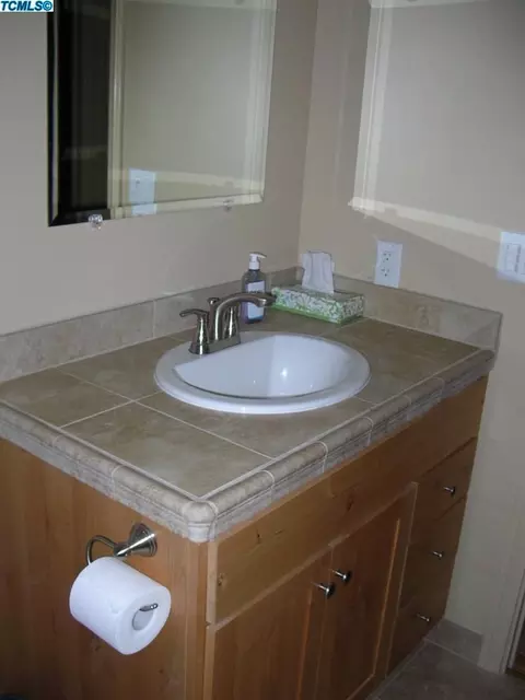 40566 Cherokee Oaks Dr, Three Rivers, CA 93271 photo 22