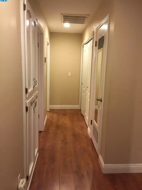 1802 E Cambridge, Visalia, CA 93292 photo 12