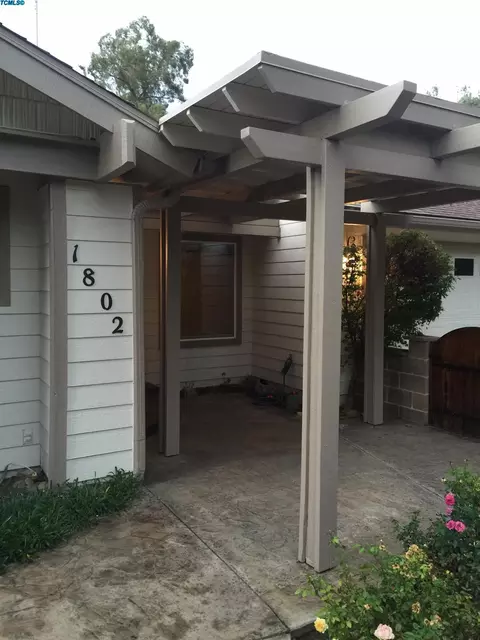 1802 E Cambridge, Visalia, CA 93292 photo 2