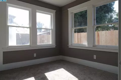 769 E King Ave, Tulare, CA 93274 photo 9