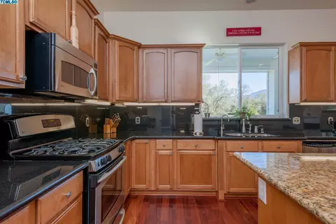 14510 Canvas Back Ln, Prather, CA 93651 photo 8