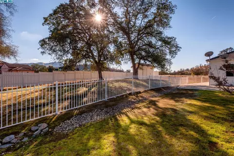 14510 Canvas Back Ln, Prather, CA 93651 photo 30