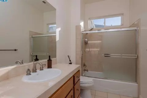 14510 Canvas Back Ln, Prather, CA 93651 photo 5