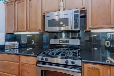 14510 Canvas Back Ln, Prather, CA 93651 photo 9