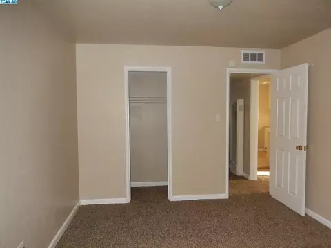 616 S E St, Tulare, CA 93274 photo 9