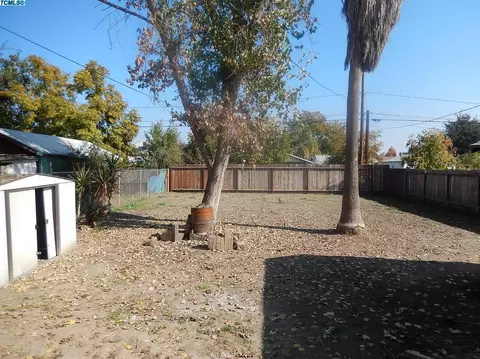 616 S E St, Tulare, CA 93274 photo 13