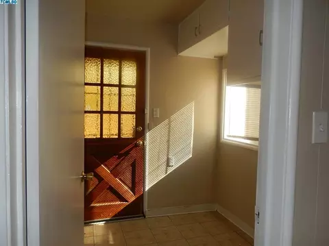 616 S E St, Tulare, CA 93274 photo 7