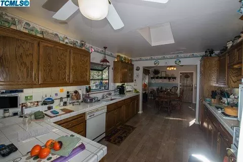 43270 Sierra Dr, Three Rivers, CA 93271 photo 8