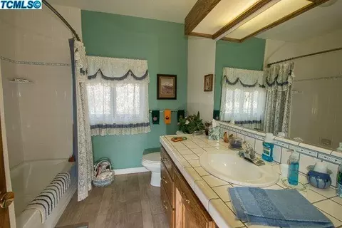 43270 Sierra Dr, Three Rivers, CA 93271 photo 11