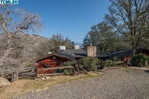 43270 Sierra Dr, Three Rivers, CA 93271 photo 17