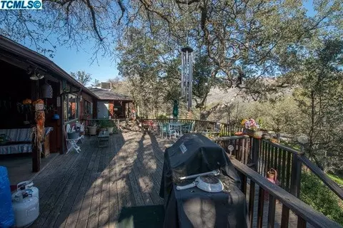 43270 Sierra Dr, Three Rivers, CA 93271 photo 4