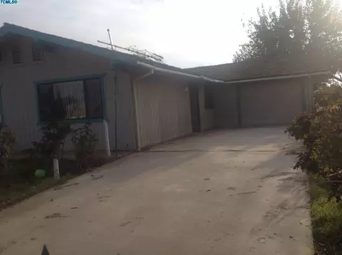 12683 1st Dr, Cutler, CA 93615 photo 1