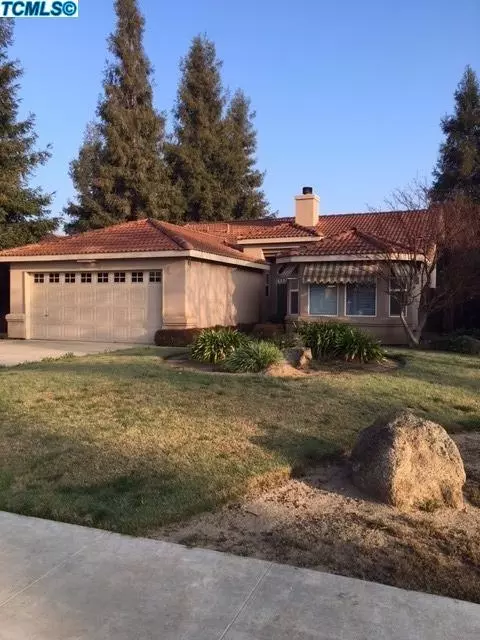 1610 E Dorothea, Visalia, CA 93292 photo 1