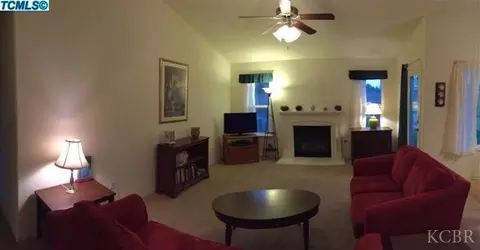 1102 Tranquility Cir, Lemoore, CA 93245 photo 6