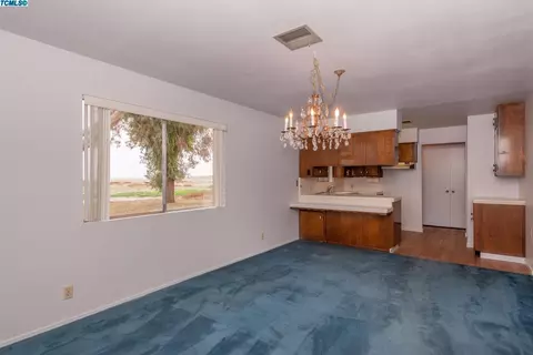 6742 24th Ave, Lemoore, CA 93245 photo 4