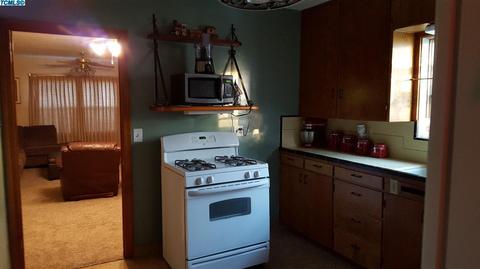 605 Powell Ave, Exeter, CA 93221 photo 8