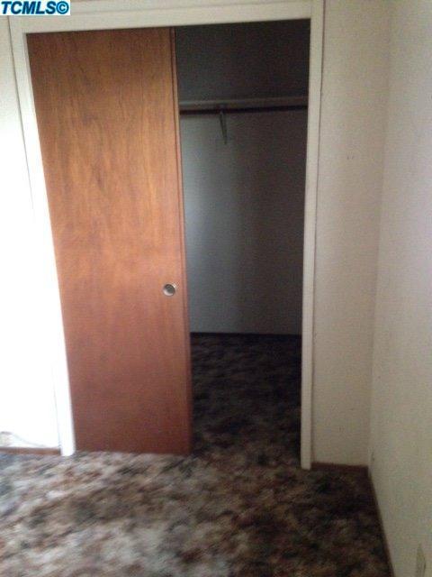 995 E Kamm Ave, Dinuba, CA 93618 photo 17