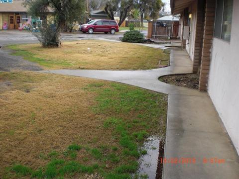 122 Quandt Pl, Lemoore, CA 93245 photo 2