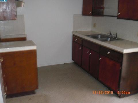 122 Quandt Pl, Lemoore, CA 93245 photo 4