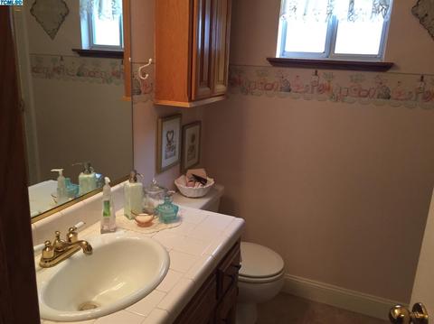 525 W Gearey Ave, Exeter, CA 93221 photo 20