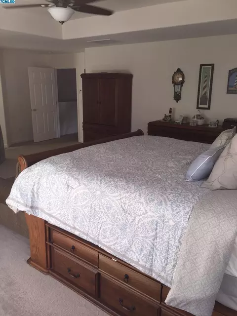 2349 Jacques, Visalia, CA 93277 photo 8