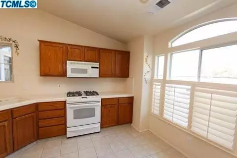 123 E Aspen Dr, Reedley, CA 93654 photo 10