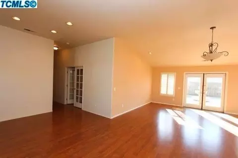 123 E Aspen Dr, Reedley, CA 93654 photo 5