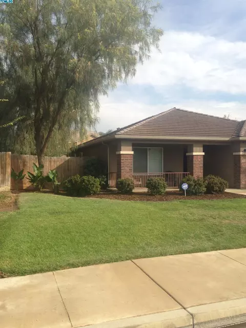 4238 E Vassar Ave, Visalia, CA 93292 photo 3
