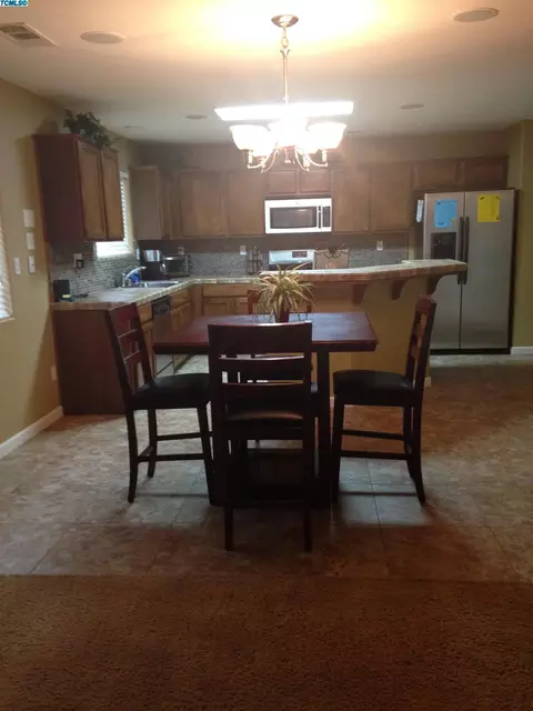 4238 E Vassar Ave, Visalia, CA 93292 photo 5