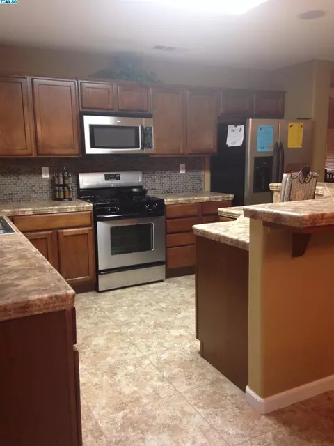 4238 E Vassar Ave, Visalia, CA 93292 photo 4