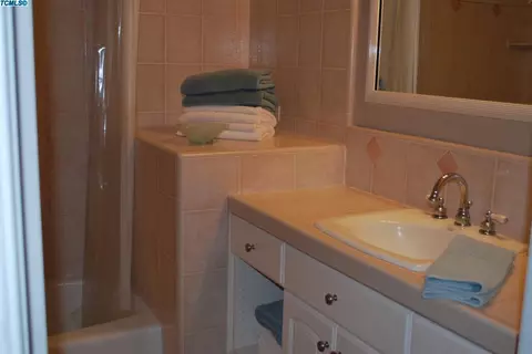 2818 E Laura Ct, Visalia, CA 93292 photo 27