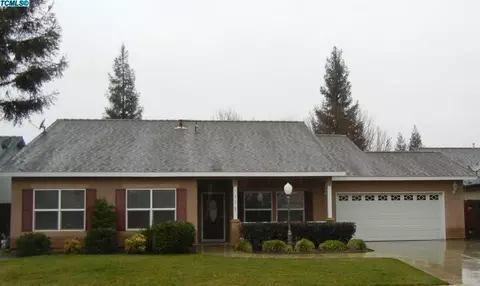 670 Leta Mae Ct, Exeter, CA 93221 photo 1