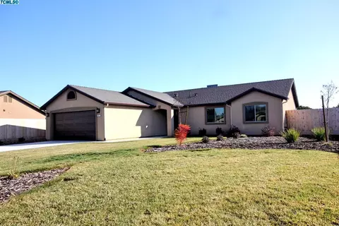 691 Blossom Ct, Exeter, CA 93221 photo 1