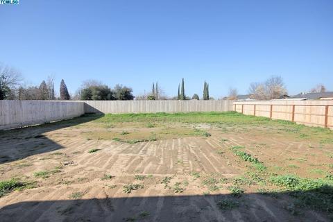 674 Blossom Ct, Exeter, CA 93221 photo 14