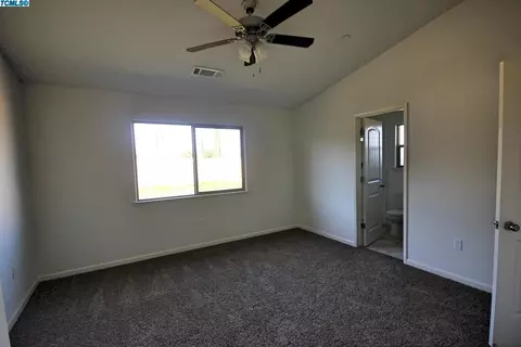 678 Blossom Ct, Exeter, CA 93221 photo 11