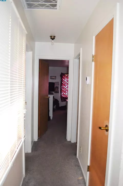 4820 Westgate, Visalia, CA 93277 photo 9